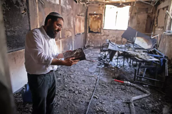 Ashkelon school classroom hit by a rocket from Gaza